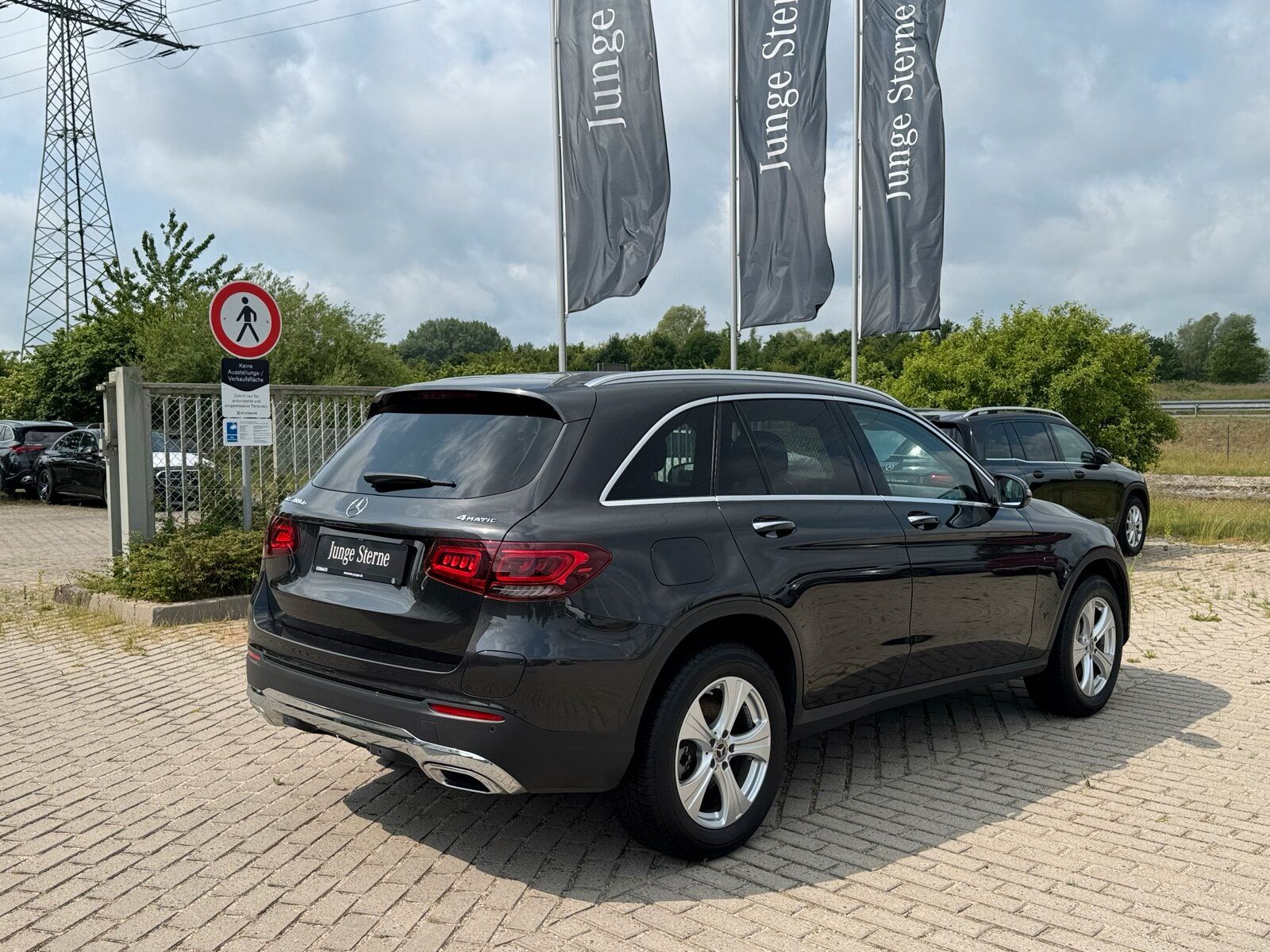 Mercedes-Benz GLC 300 de 4M EXCLUSIVE - Samsaru's Car Outlet