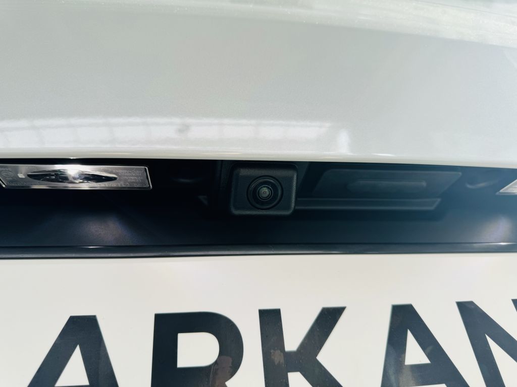 Renault Arkana ESPRIT ALPINE Full Hybrid - Samsaru's Car Outlet