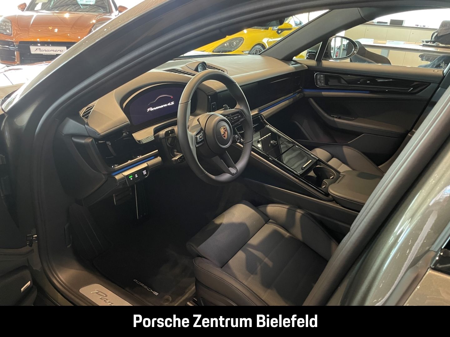 Porsche Panamera 4S E-Hybrid Surround-View Luftfederung