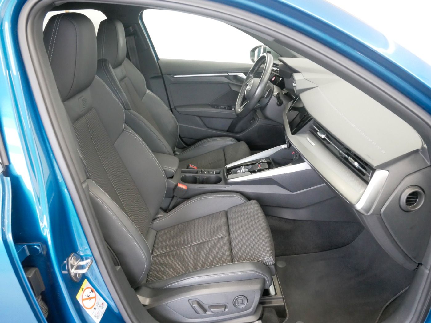 Audi A3 Sportback 35 TFSI edition one S line S tro. M