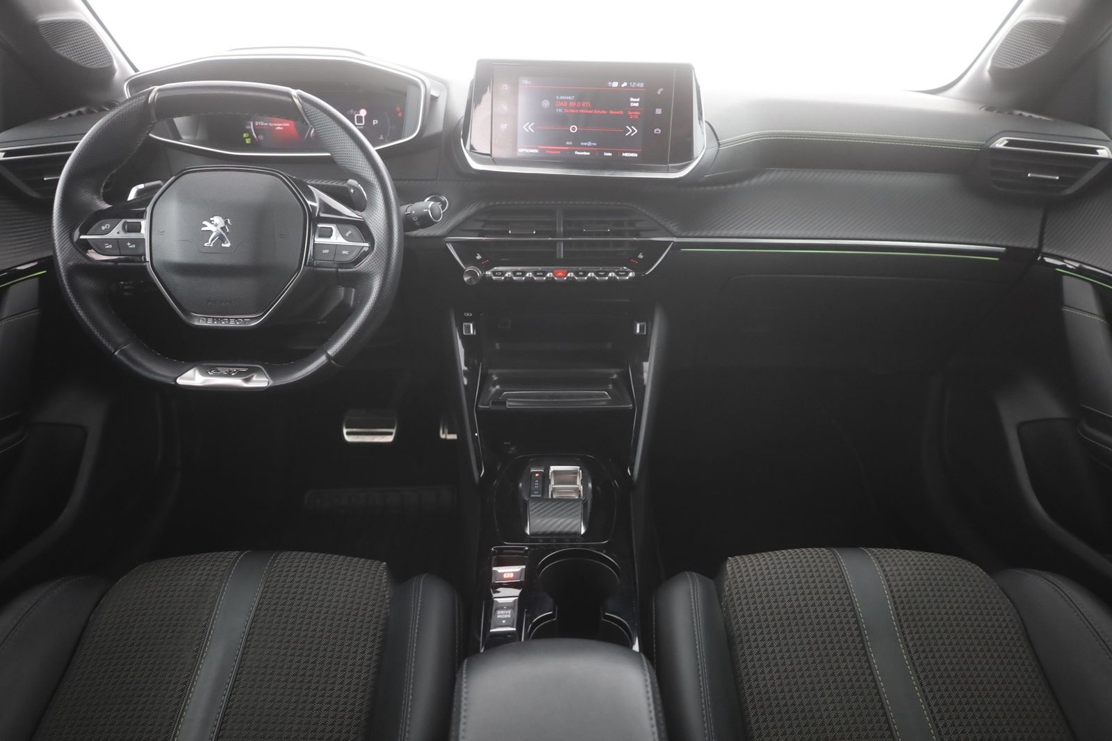 Peugeot 208 GT-Line PureTech 100 Aut. - Samsaru's Car Outlet