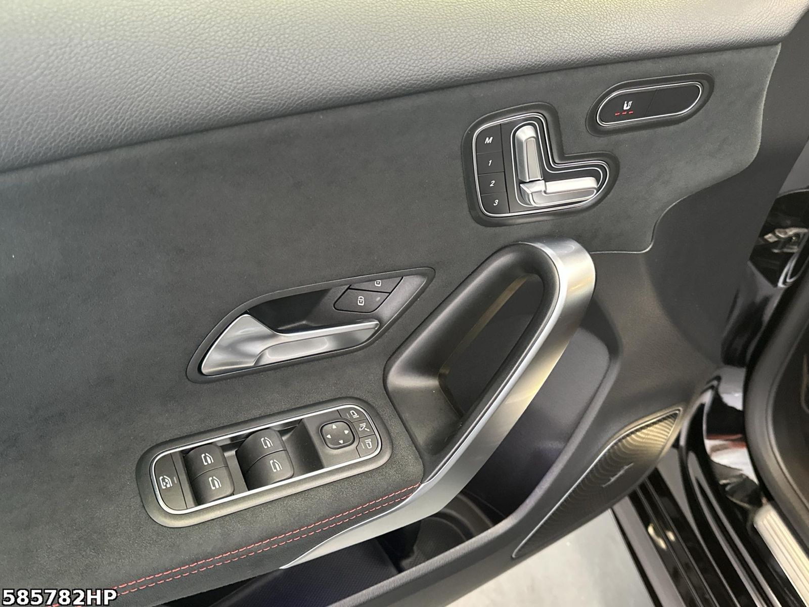 Mercedes-Benz A 45 AMG 4M+ - Samsaru's Car Outlet
