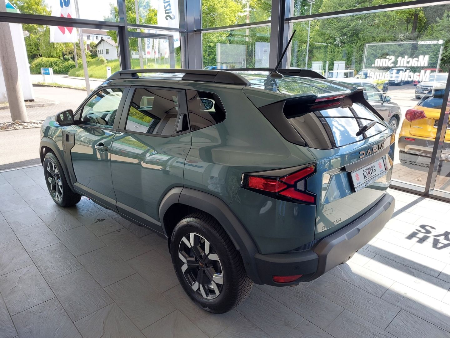Dacia Duster III TCe 130 Extreme 4x4 - Samsaru's Car Outlet