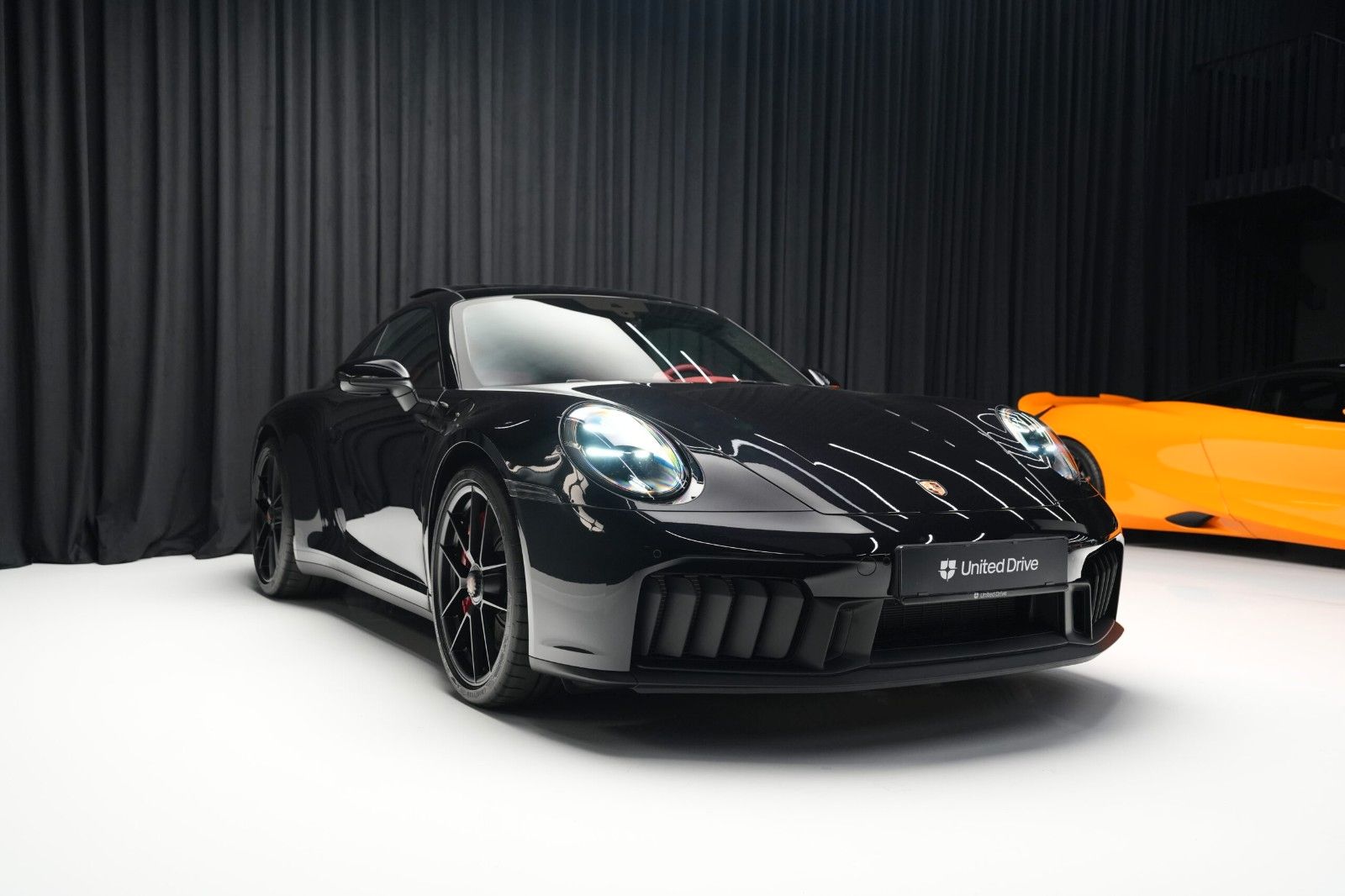 Porsche 911 Carrera 4 GTS T-Hybrid