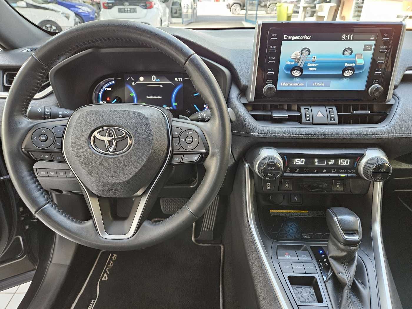 Toyota RAV4 Hybrid Style Black - Samsaru's Car Outlet