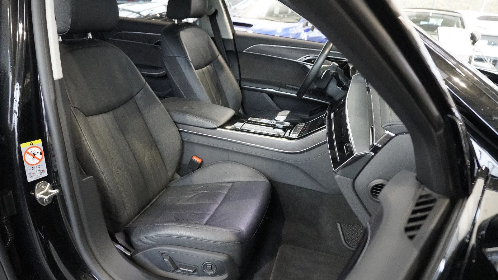Audi A8 50 quat S-Lin - Samsaru's Car Outlet