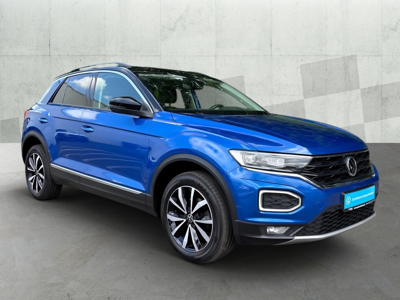 Volkswagen T-Roc 1.5 TSI DSG STYLE - Samsaru's Car Outlet