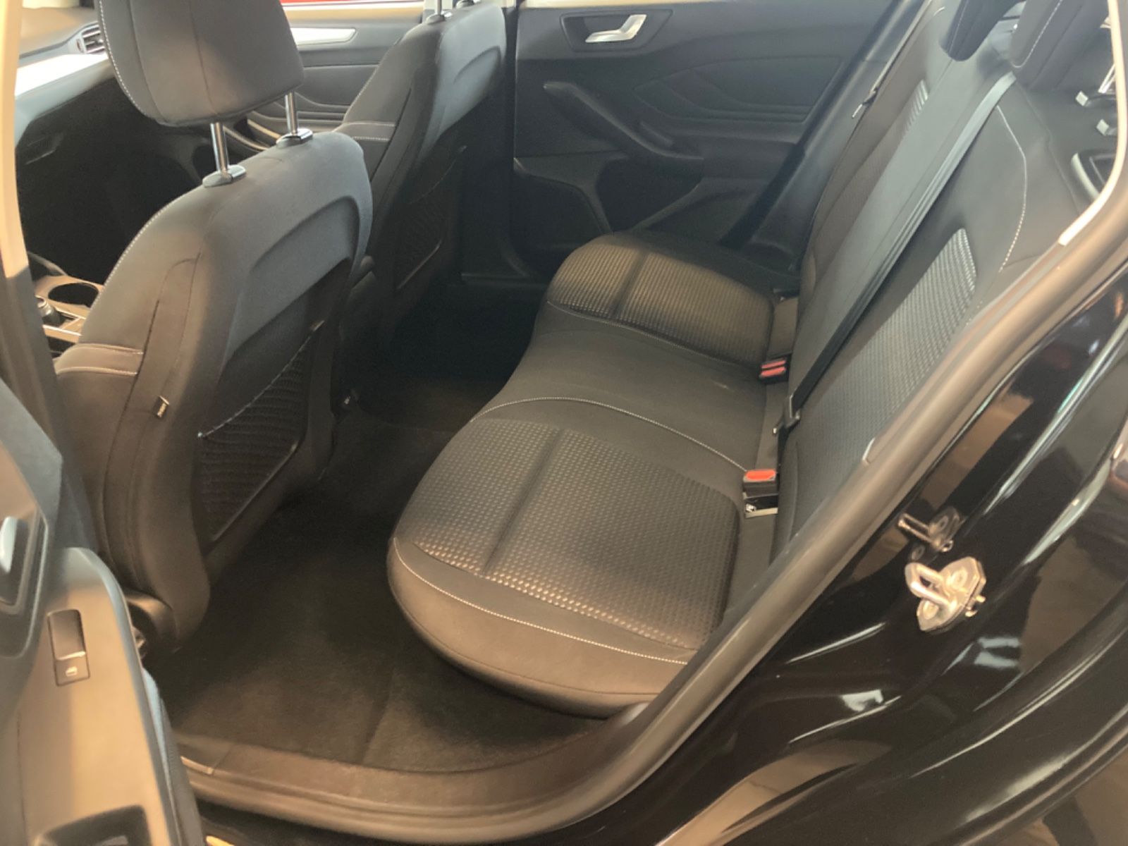 Ford Focus Turnier - Samsaru's Car Outlet