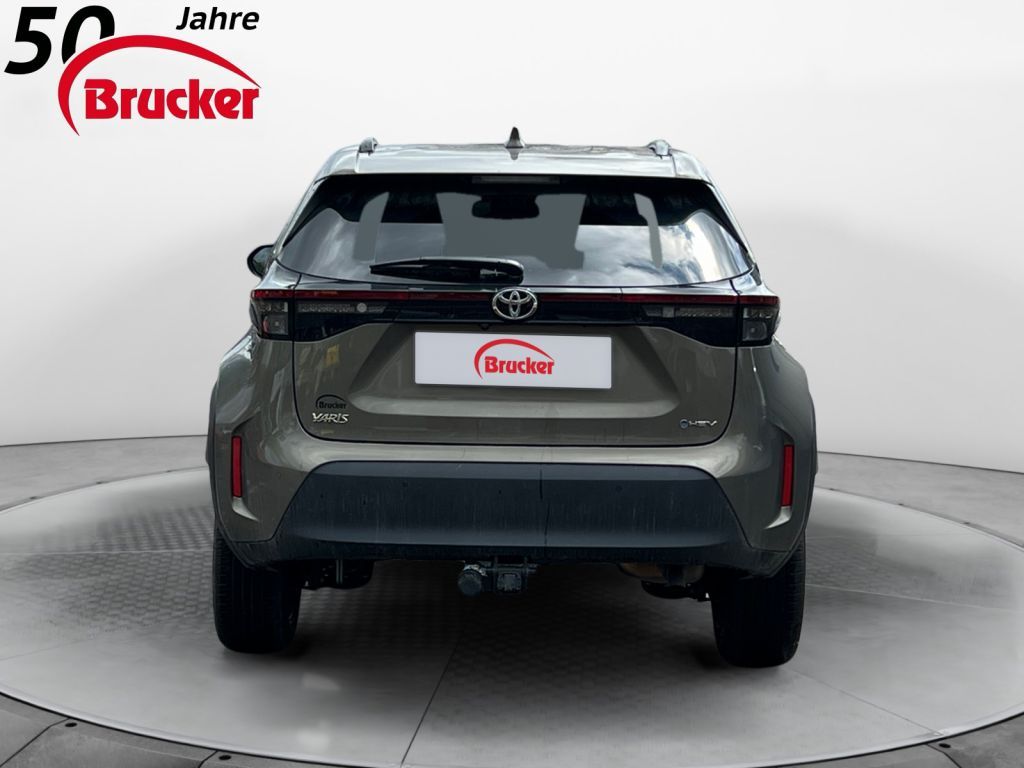 Toyota Yaris Cross Team D mit WP+SP