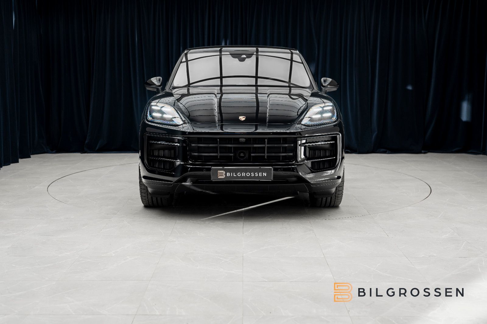 Porsche Cayenne Coupe E-Hybrid BOSE Sport Exhuast P-Disp