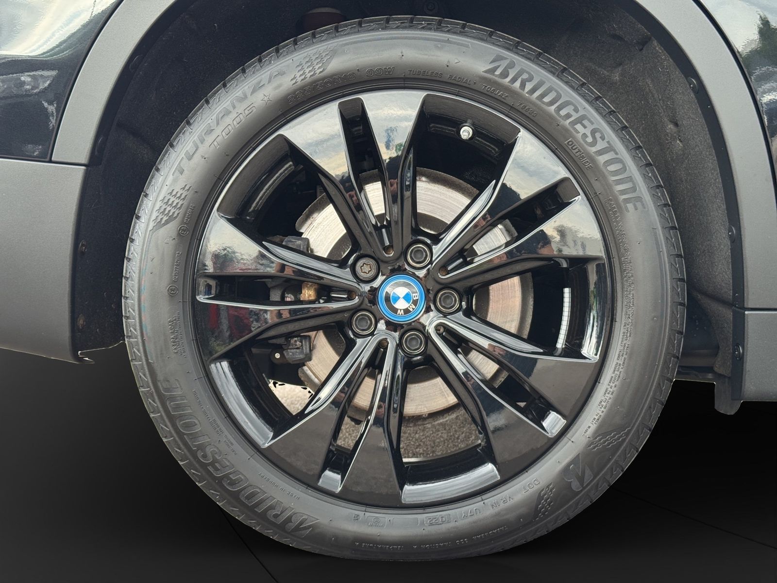 BMW X1 xDrive25e Sport Line - Samsaru's Car Outlet