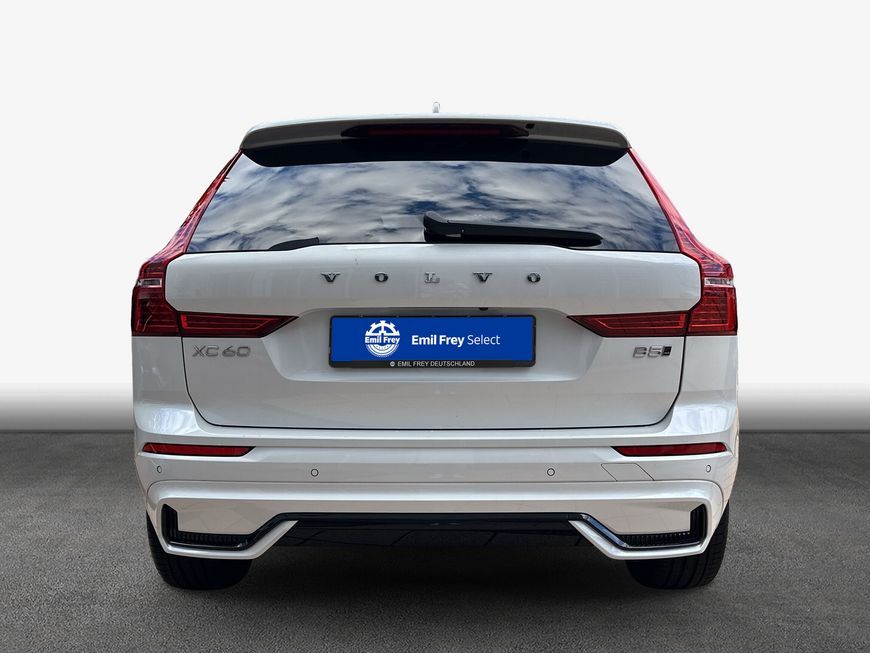 Volvo XC60 B5 B AWD Plus Dark
