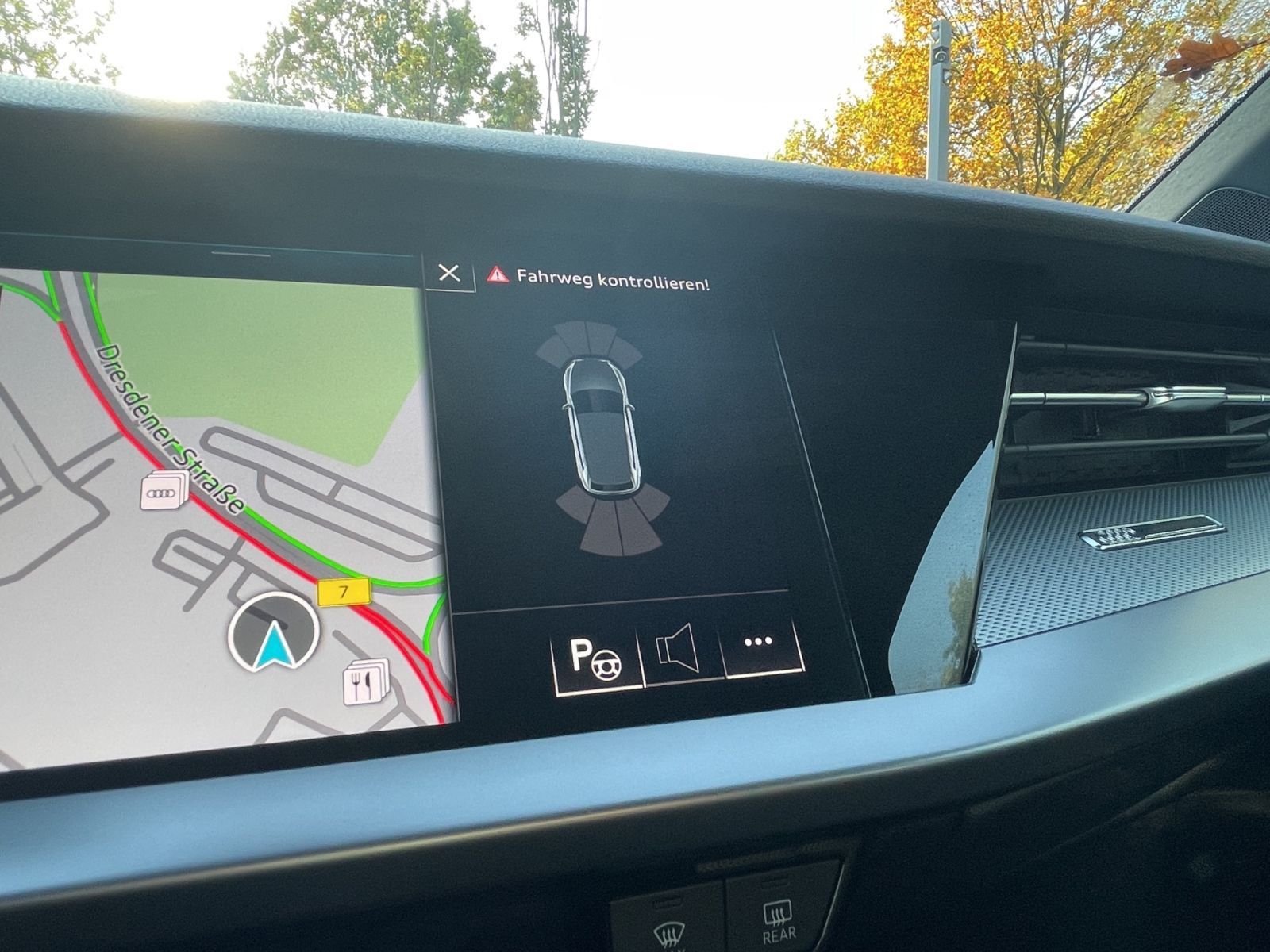 Audi A3 Sportback 30 TFSI LED Navi PDC+ Teilleder