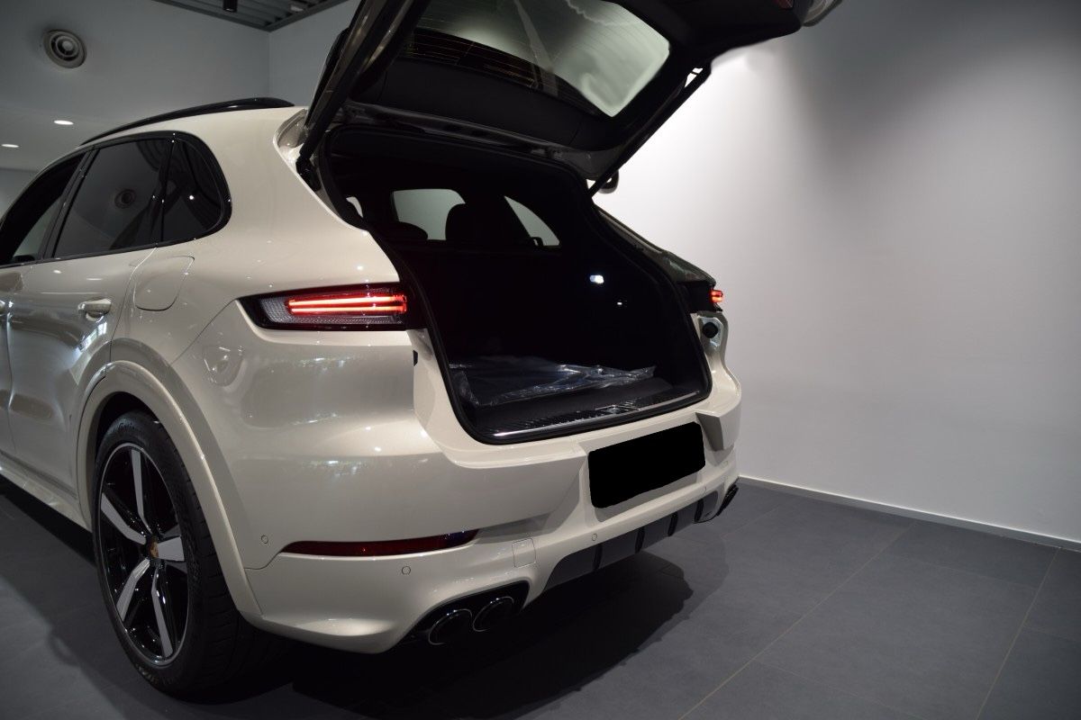 Porsche Cayenne S E-Hybrid*SportDesign*SportAbgas*ACC*