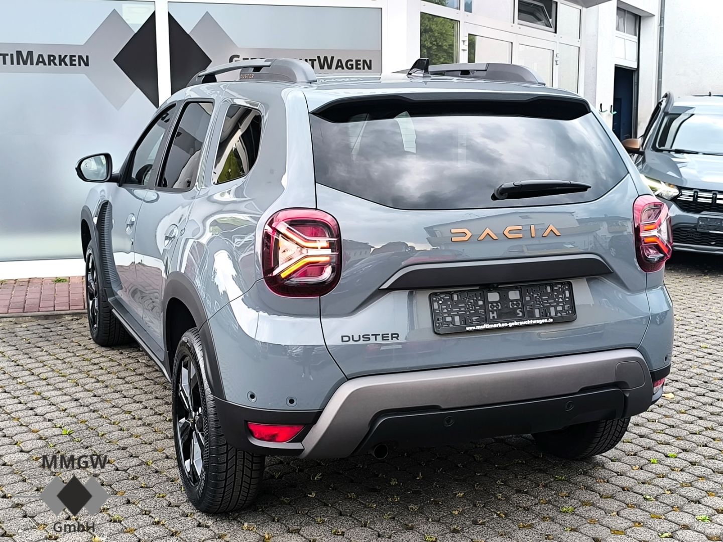Dacia Duster II Extreme 1.3 TCe 150 - Samsaru's Car Outlet