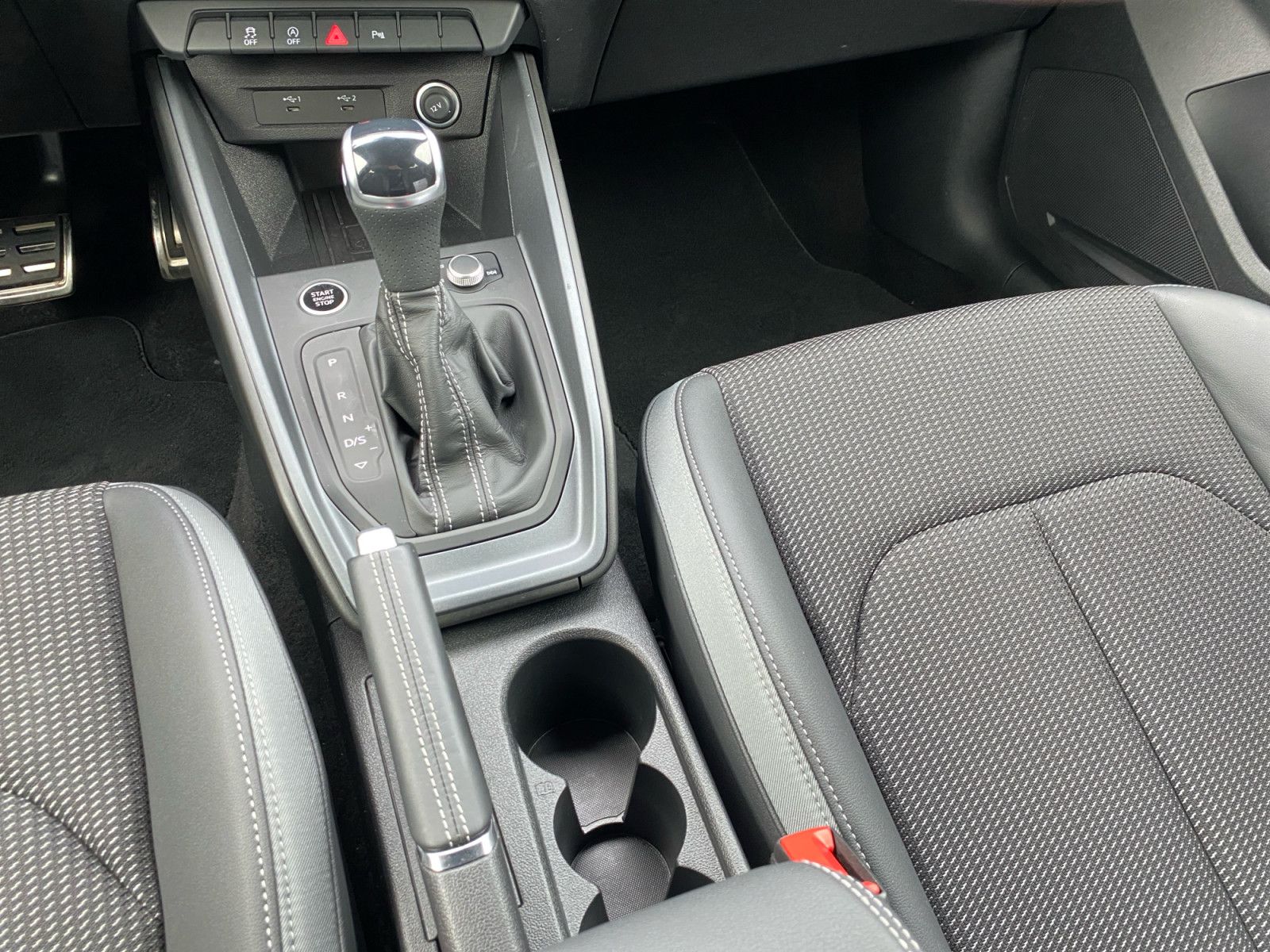 Audi A1 Sportback 25TFSI s-tronic S line LED PDC SHZ