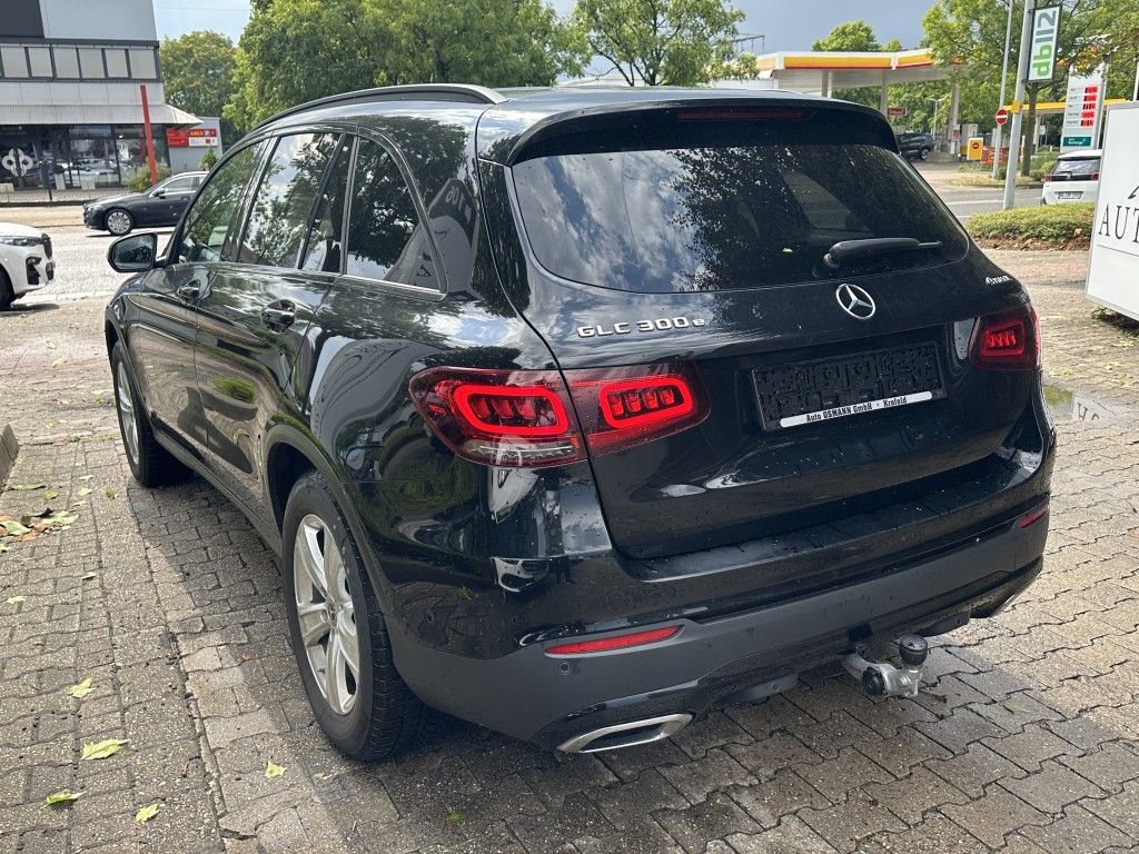 Mercedes-Benz GLC 300 e 4Matic - Samsaru's Car Outlet