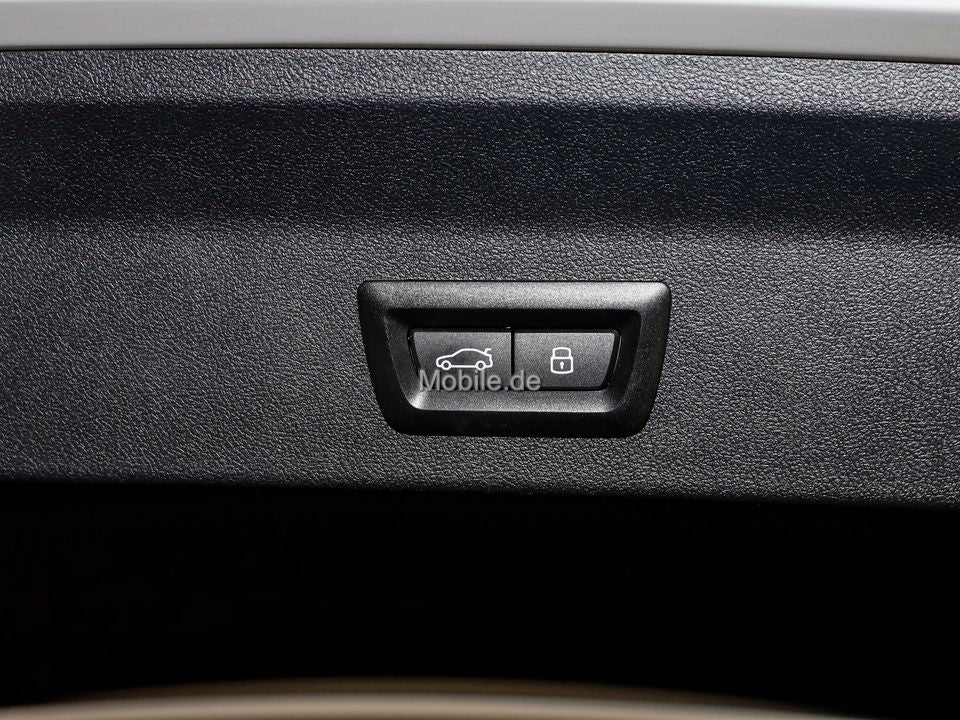 BMW X3 xDrive20d M Sportpaket - Samsaru's Car Outlet
