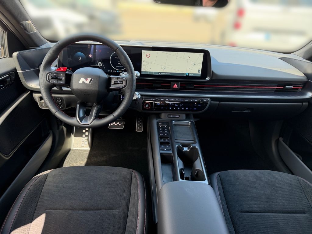 Hyundai IONIQ 6 84 kWh 4WD N Line X ,360 Grad Kamera,