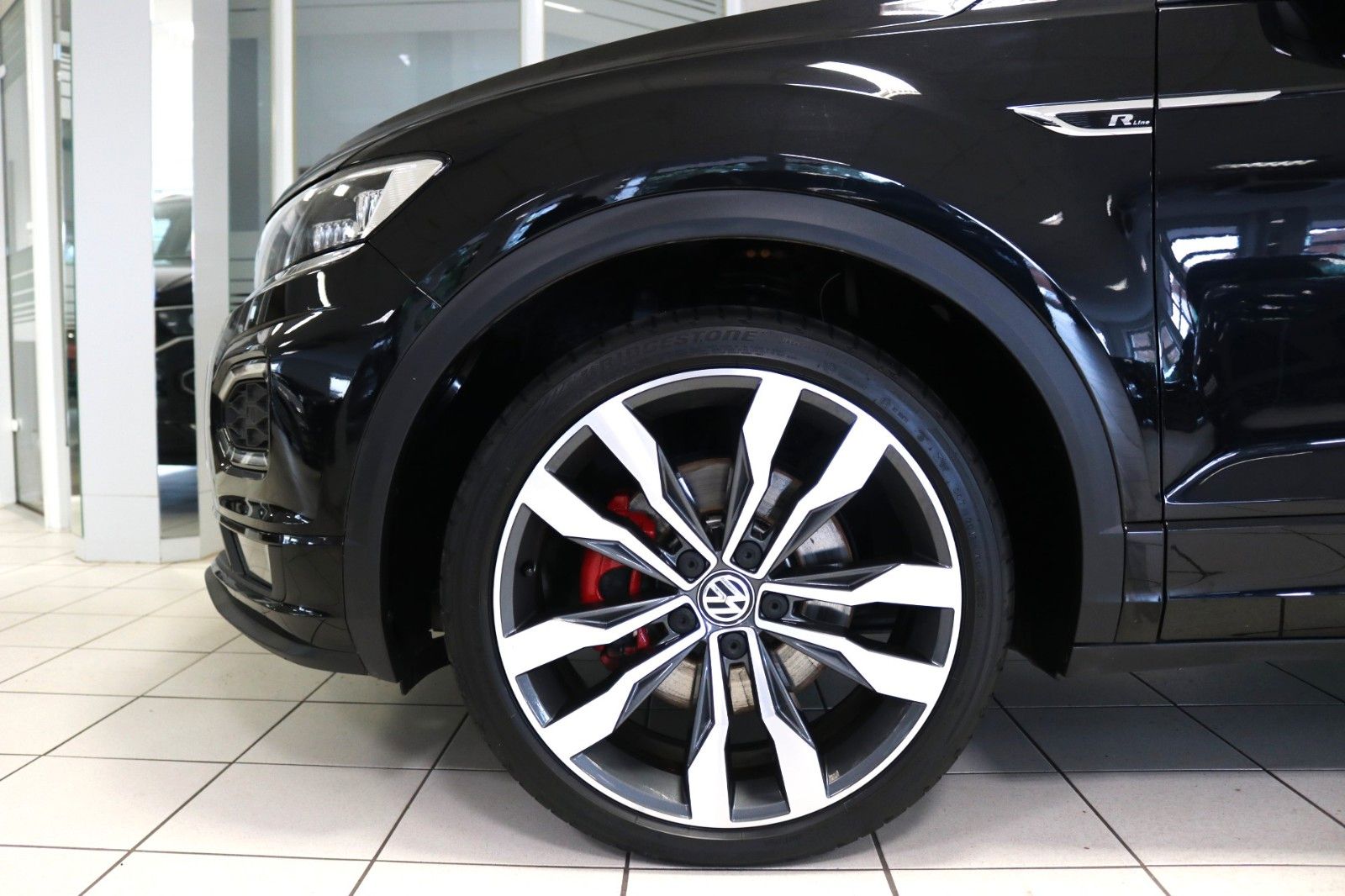 Volkswagen T-Roc Sport 4M R-Line - Samsaru's Car Outlet
