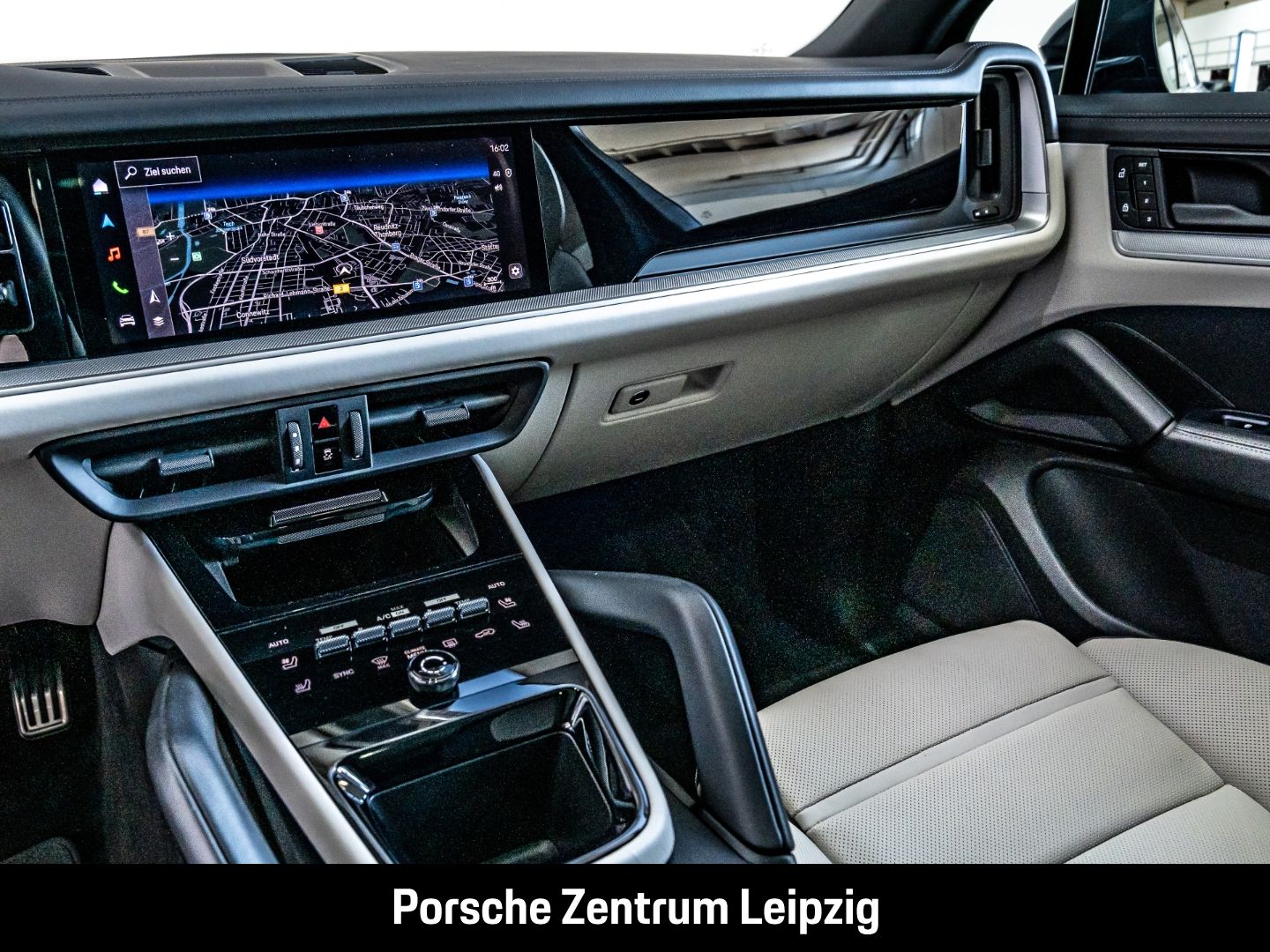 Porsche Cayenne S Massage Sportabgas InnoDrive Standheiz
