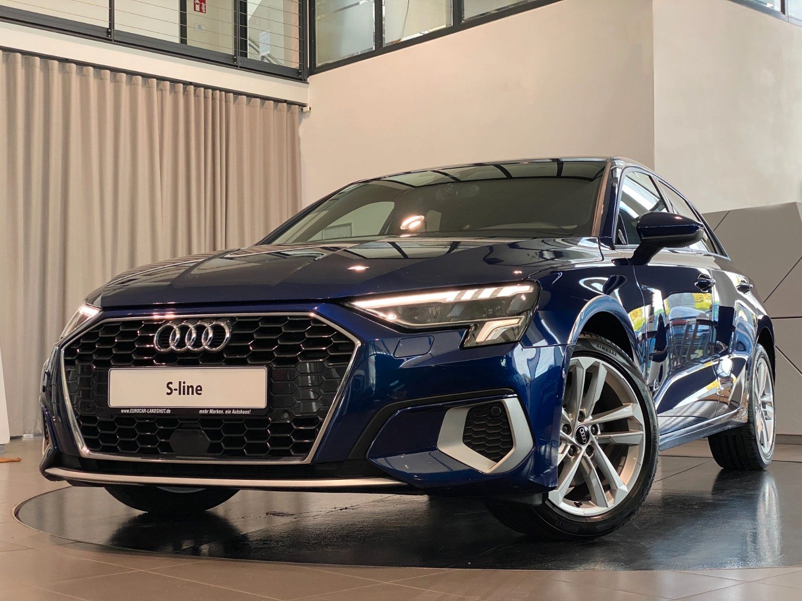 Audi A3 35 TDI S-line Int. ViCo Kamera SideA. LED ACC