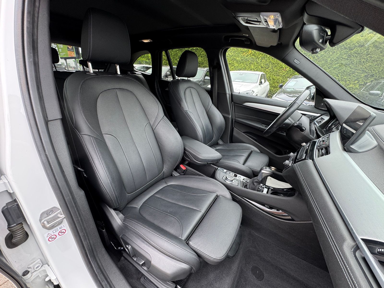 BMW X1 xDrive 25 e M Sport - Samsaru's Car Outlet