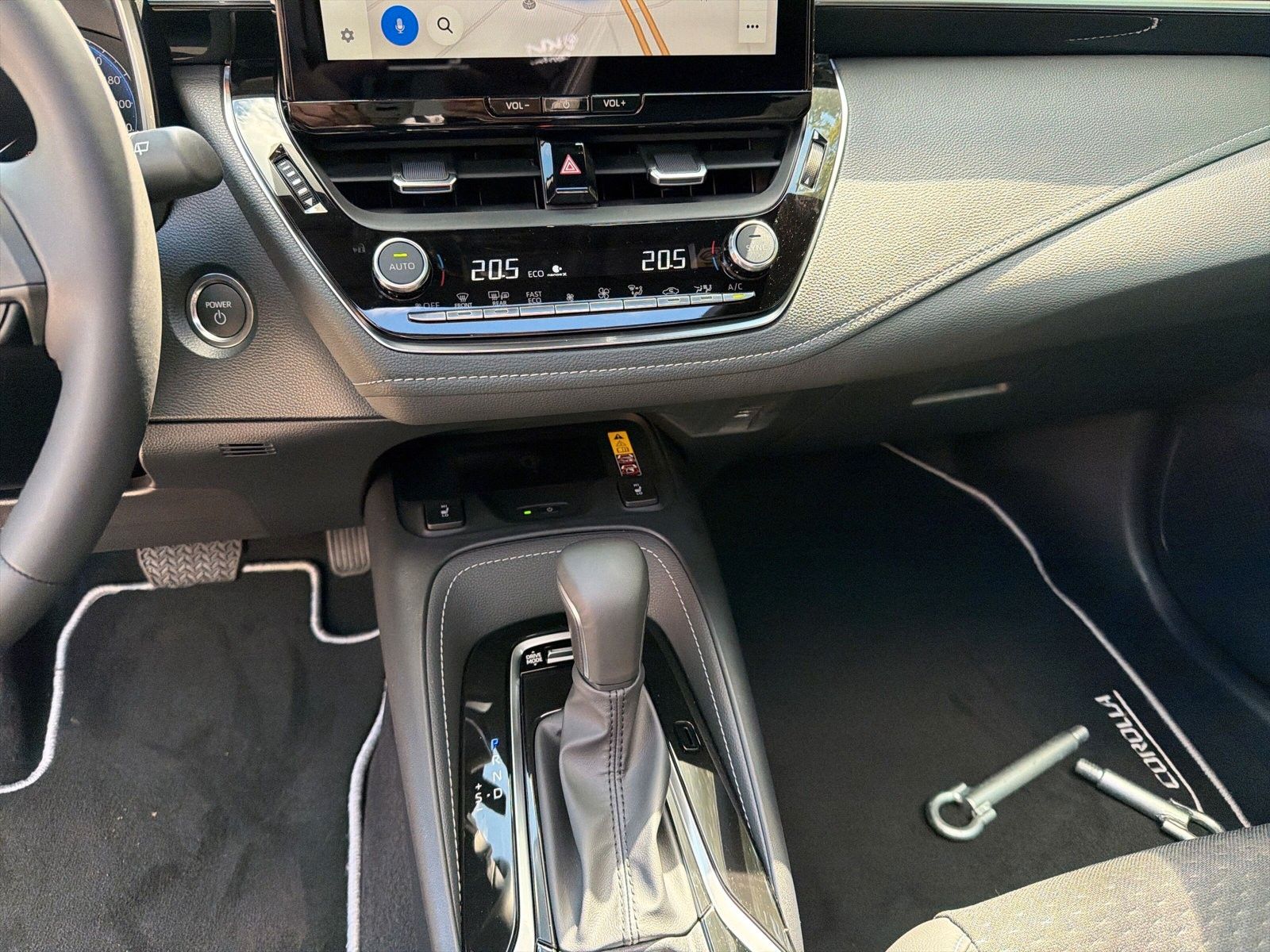 Toyota Corolla 2.0l Lounge | Schiebedach | HUD | Matrix