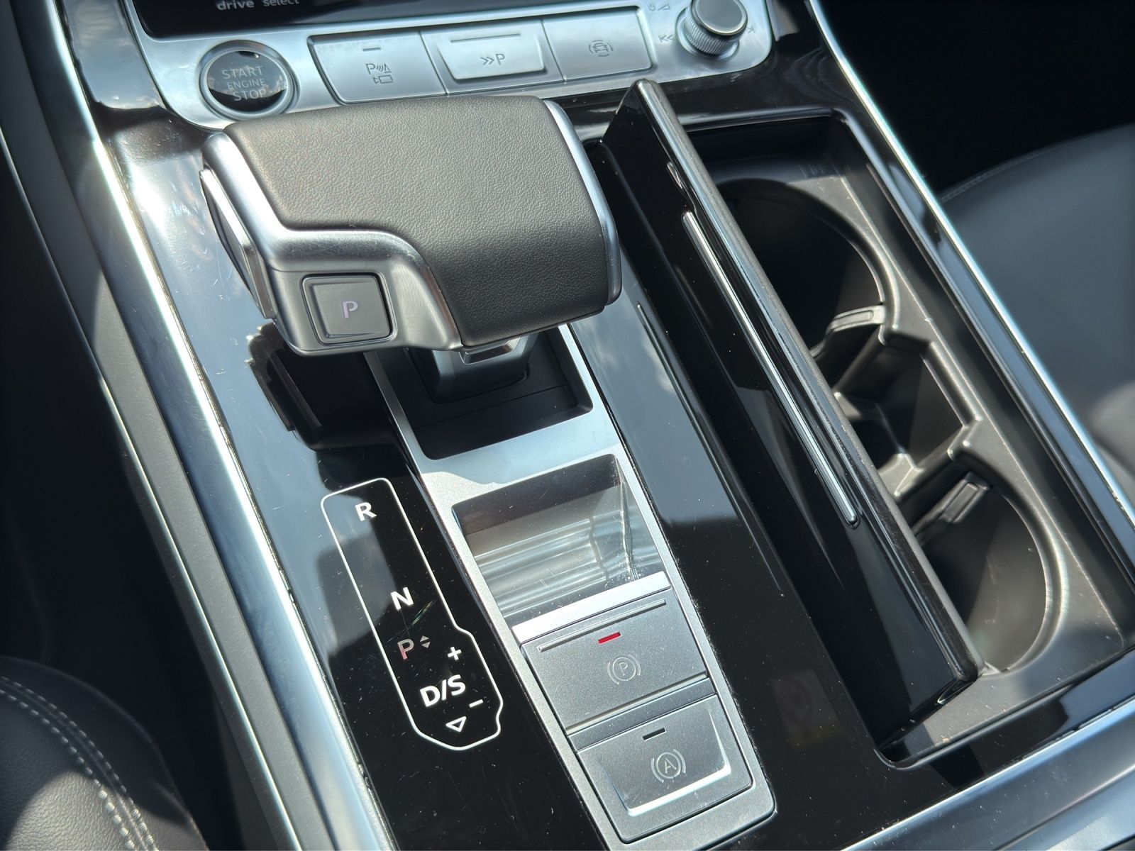 Audi Q7 55 TFSIe Q S LINE LM21 LUFT MATRIX ASSIST