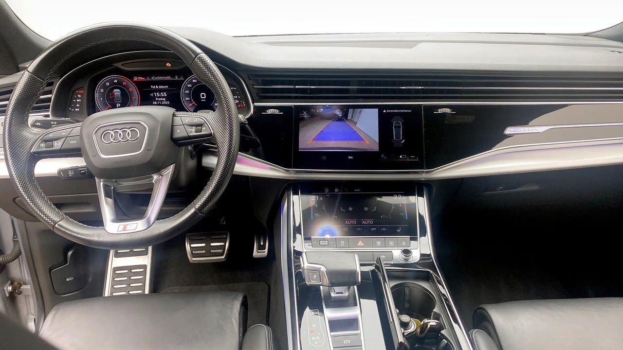 Audi Q8 55 TFSI Quattro 340HP S-LINE HD-Matrix *VAT*