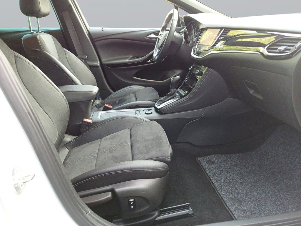 Opel Astra 1.4 Ultimate - Samsaru's Car Outlet