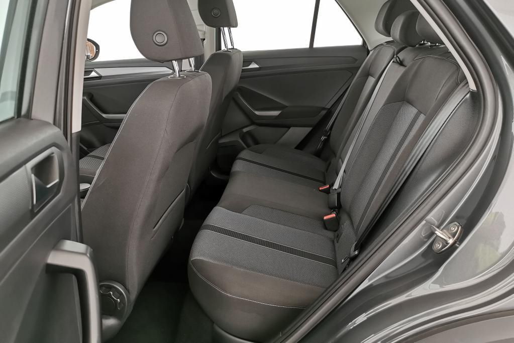 Volkswagen T-Roc Life 1.5 TSI DSG - Samsaru's Car Outlet