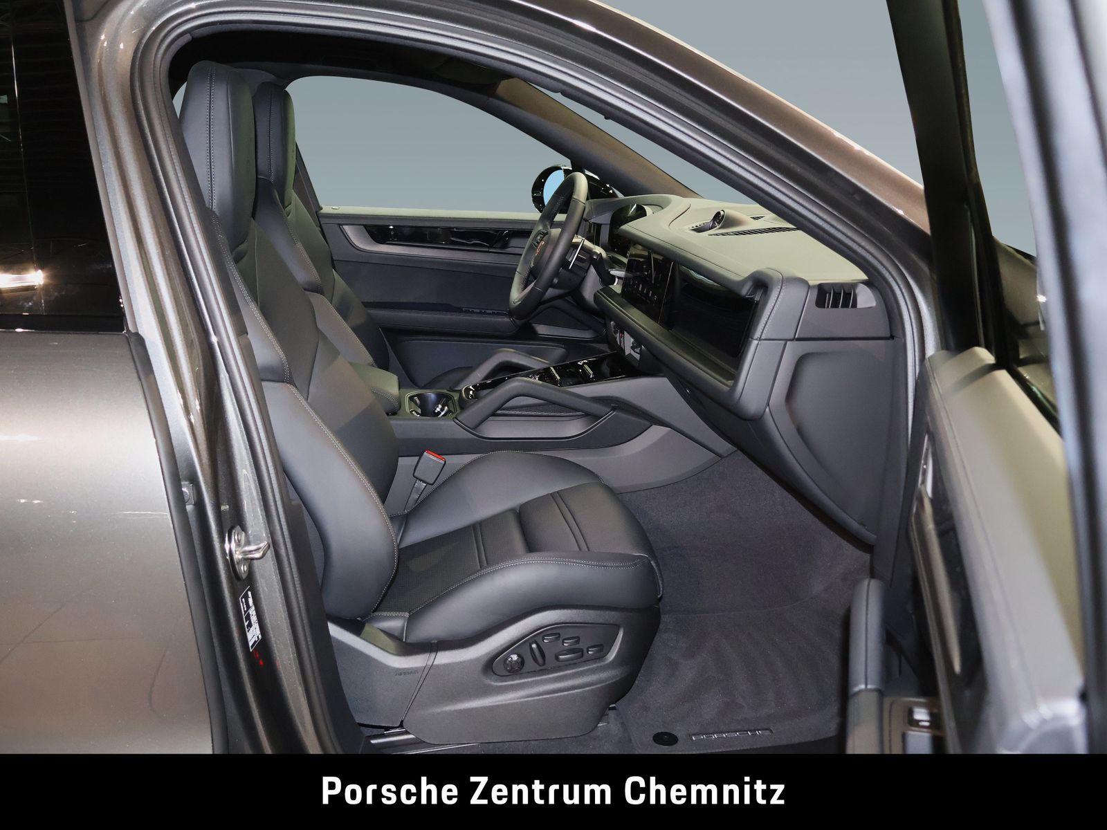 Porsche Cayenne E-Hybrid Coupé Black Edition!;Head-Up;In