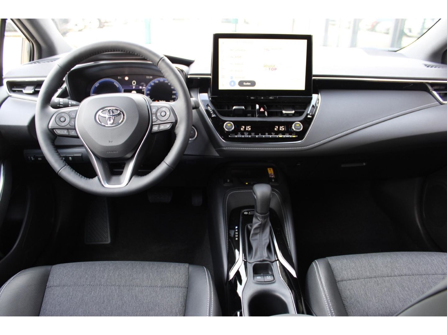 Toyota Corolla Touring Sports Hybrid Teamplayer+TEC-P