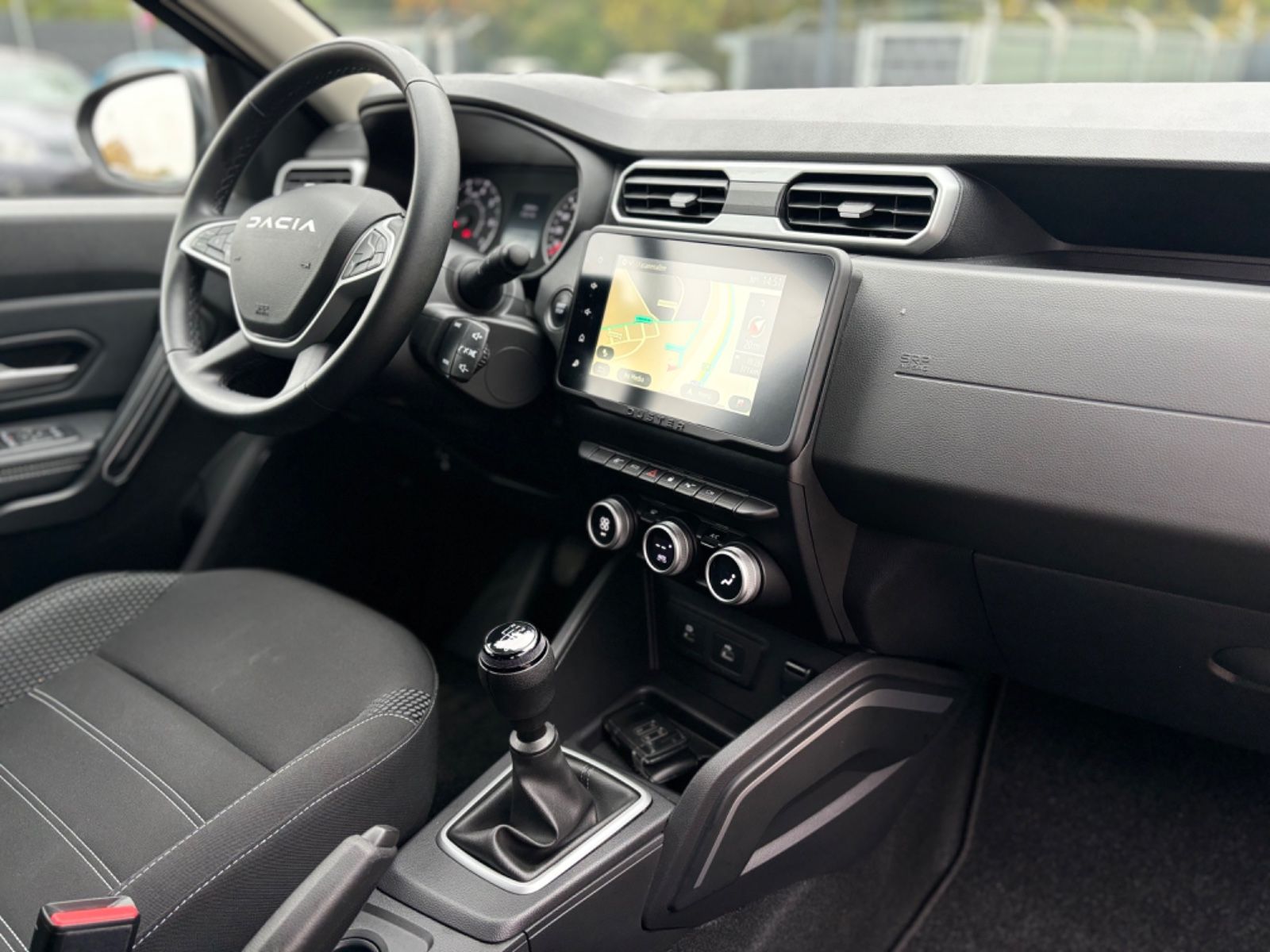 Dacia DUSTER II - Samsaru's Car Outlet
