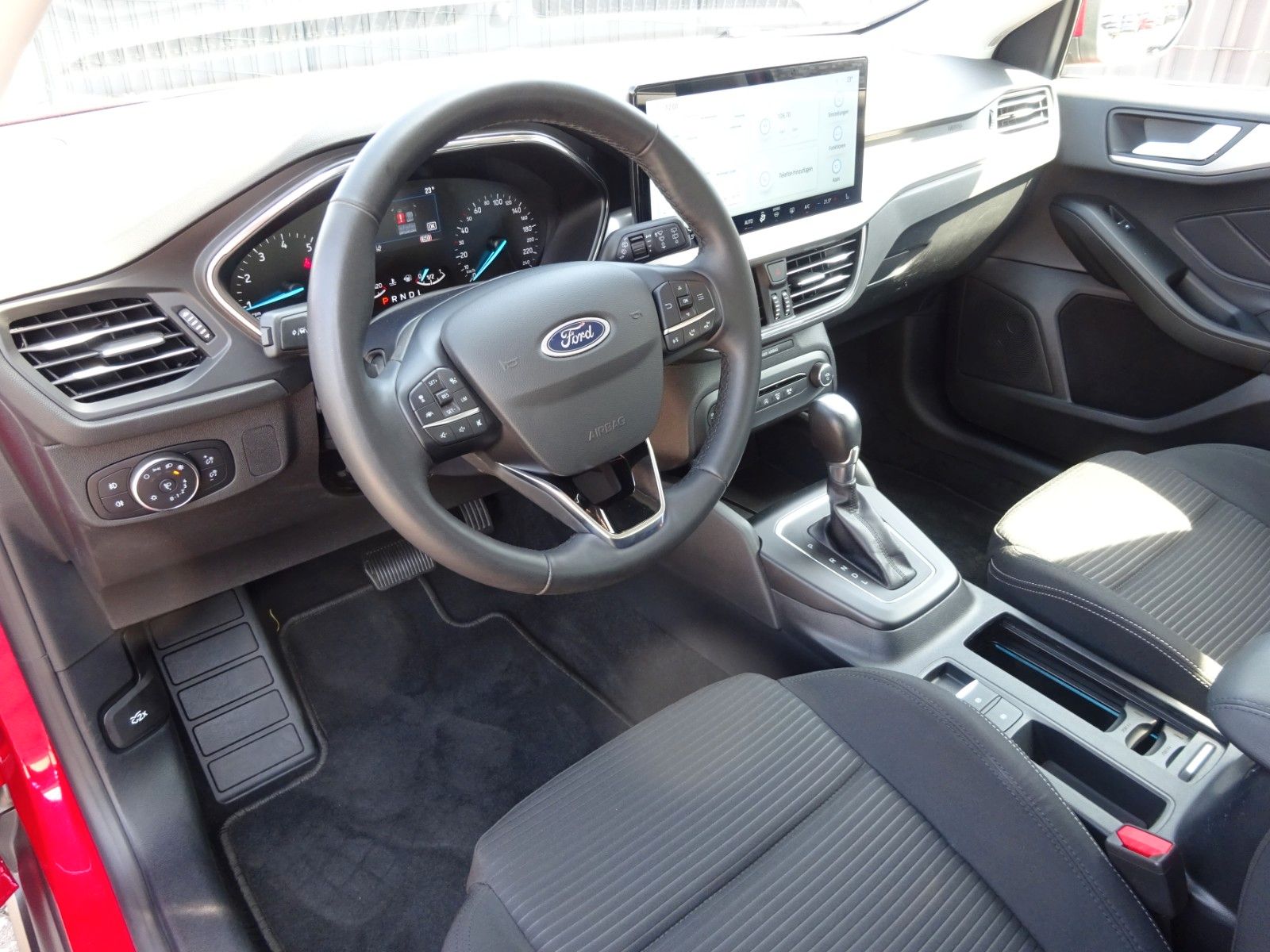 Ford Focus Turnier Titanium Anhängekupplung