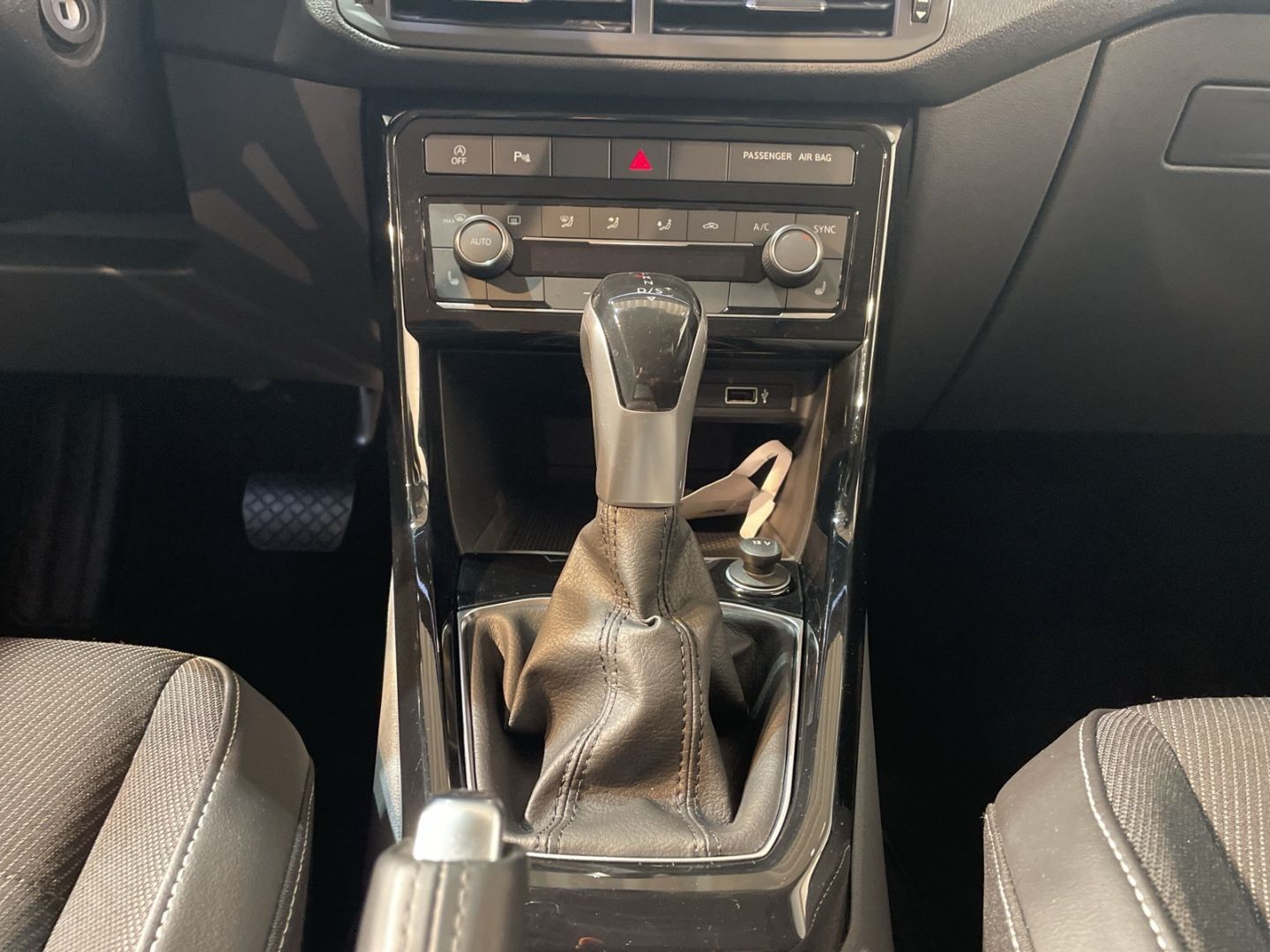 Volkswagen T-Cross Style 1.0 TSI - Samsaru's Car Outlet
