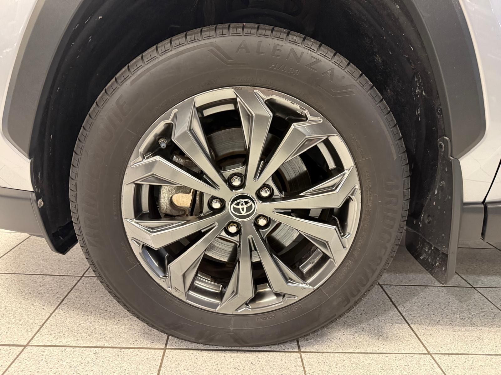 Toyota RAV 4 HYBRID-4x4-LED-LEDER-KAMERA-MOD. 2024