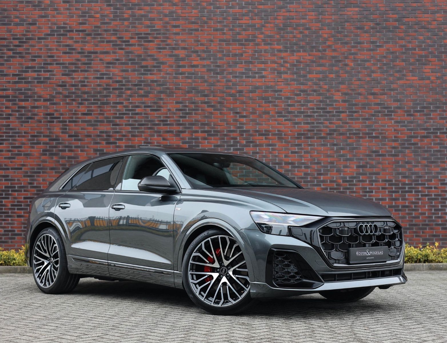 Audi Q8 60 TFSIe Quattro - Samsaru's Car Outlet