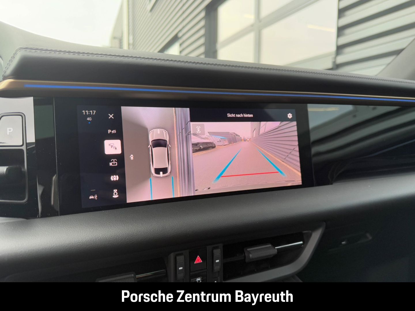 Porsche Macan 4S *AHV*MATRIX*INNO*LUFTFEDER.*HEADUP*BOSE
