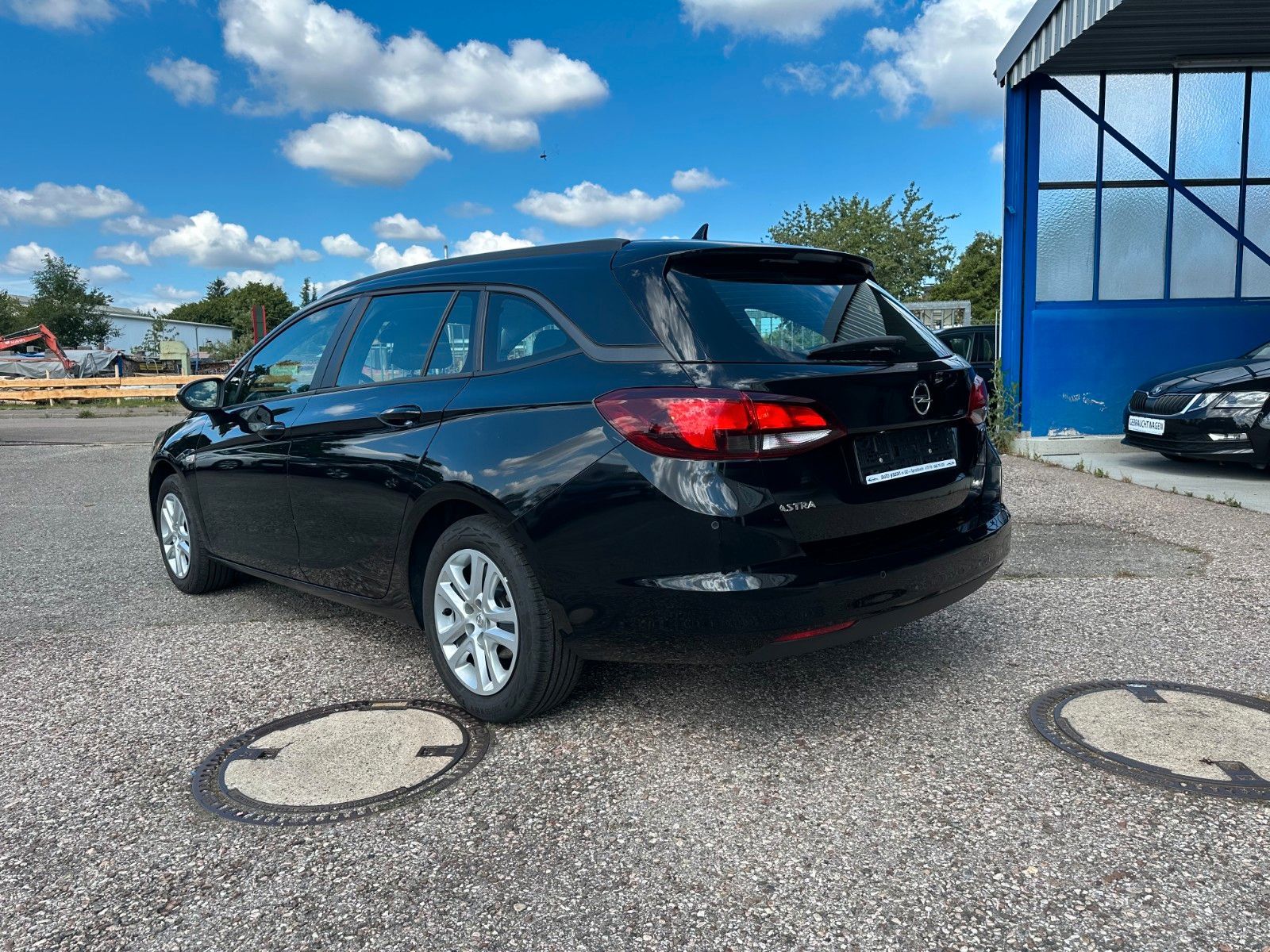 Opel Astra K Sports Tourer Edition - Samsaru's Car Outlet