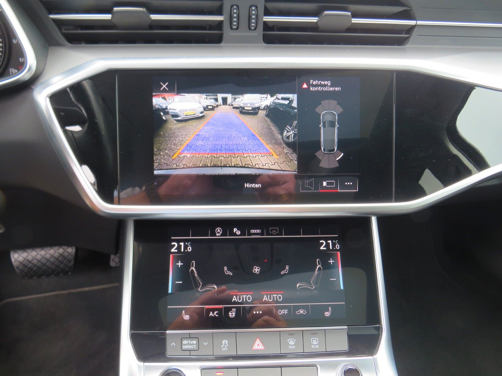 Audi A6 Avant 40 TDI quattro S-Line - Samsaru's Car Outlet