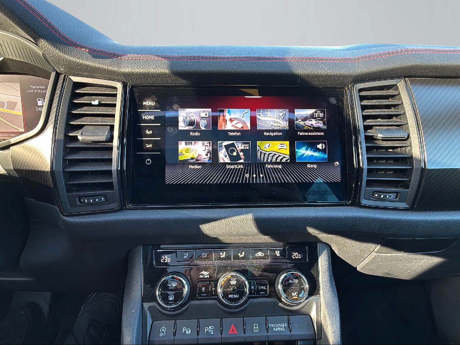 Skoda Kodiaq RS 4x4 7Sitzer | Pano | Belüftung |Canton
