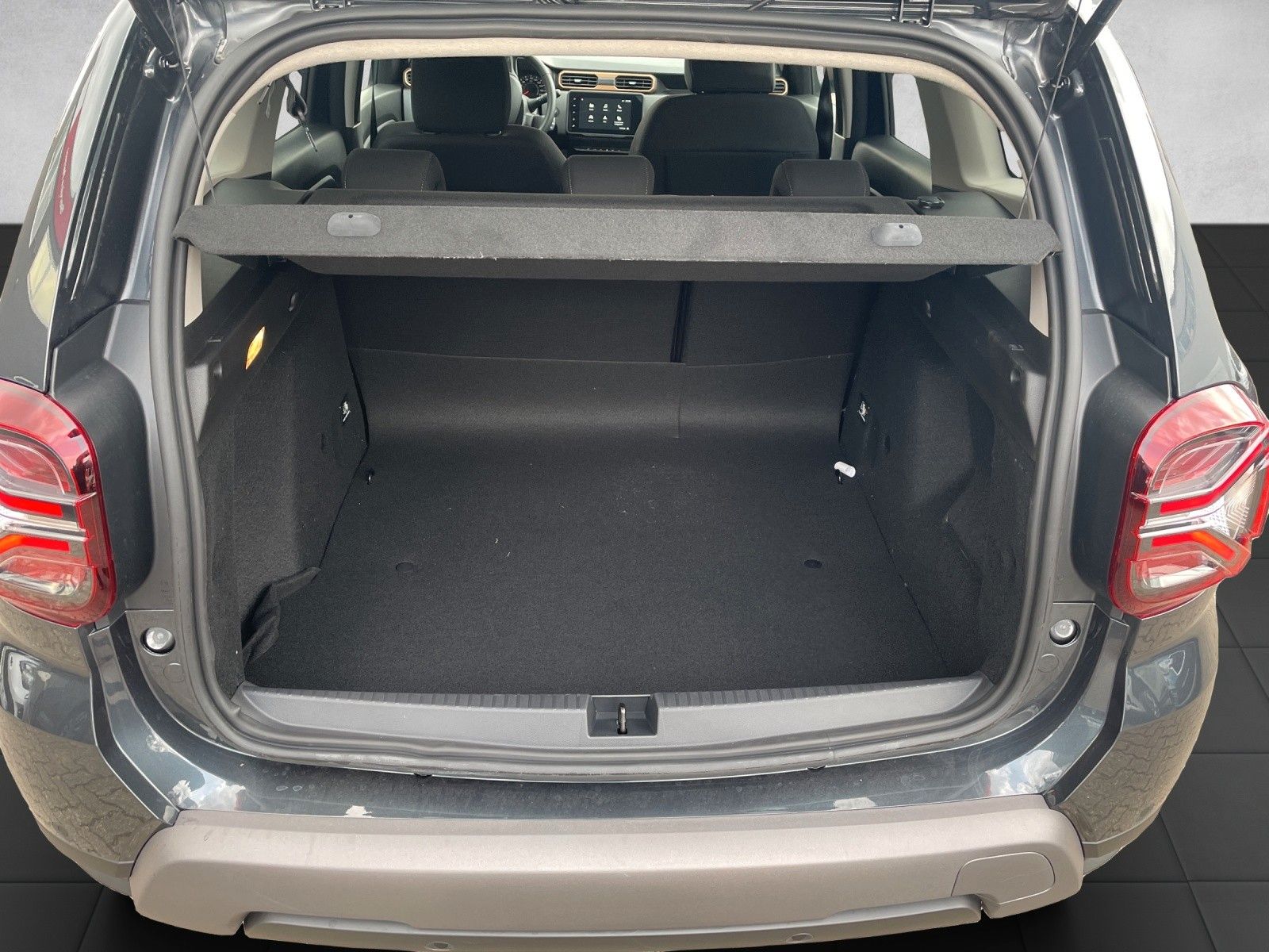 Dacia Duster II Extreme TCe 150 EDC - Samsaru's Car Outlet