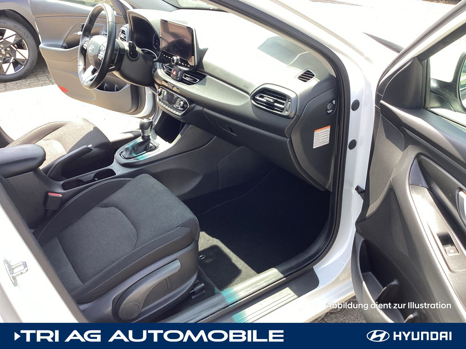 Hyundai i30cw Kombi Trend Automatik 48V-Hybrid - Samsaru's Car Outlet