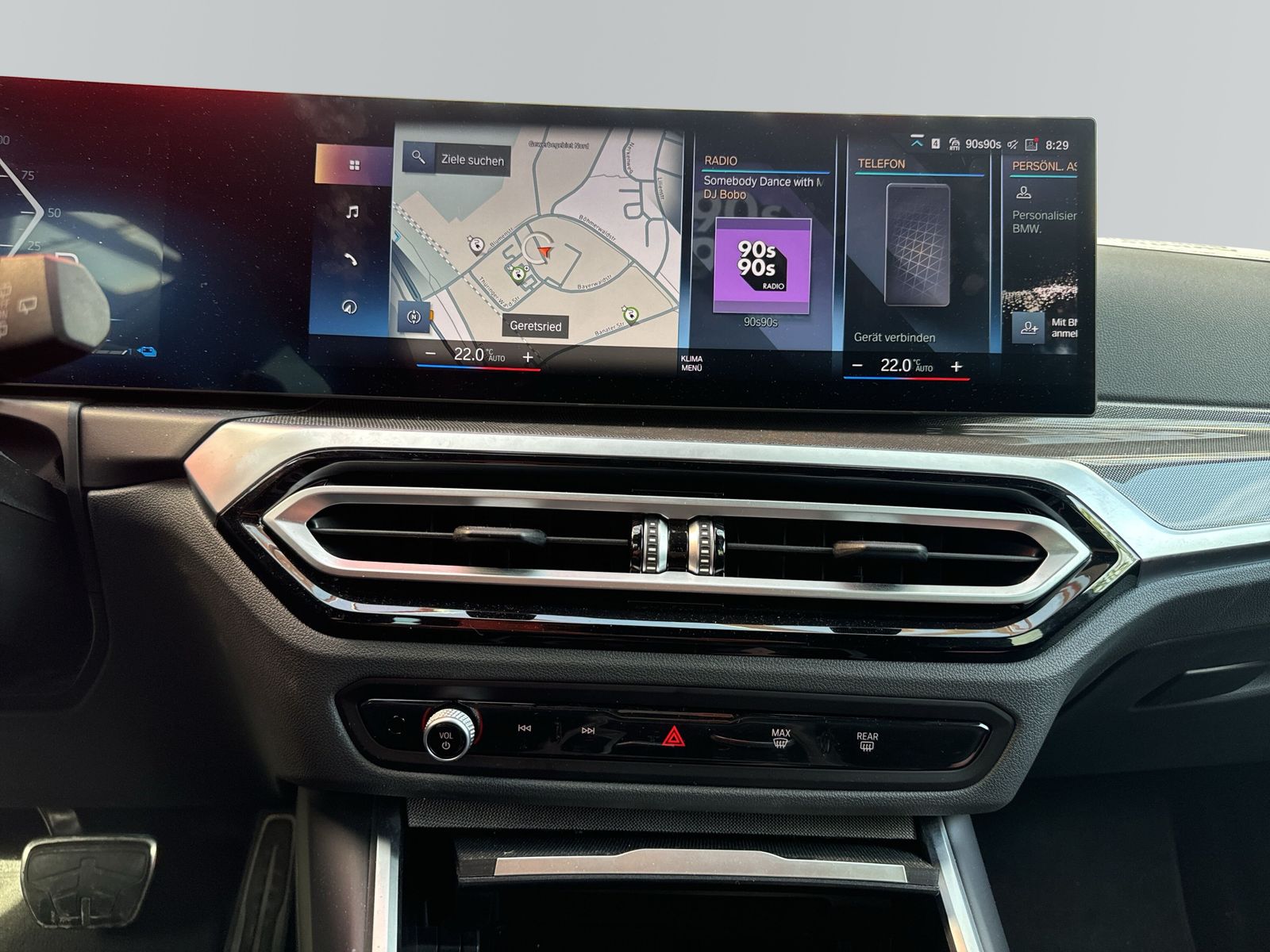 BMW 330e xDrive Touring*M Sportpaket Pro*18"*LC Prof