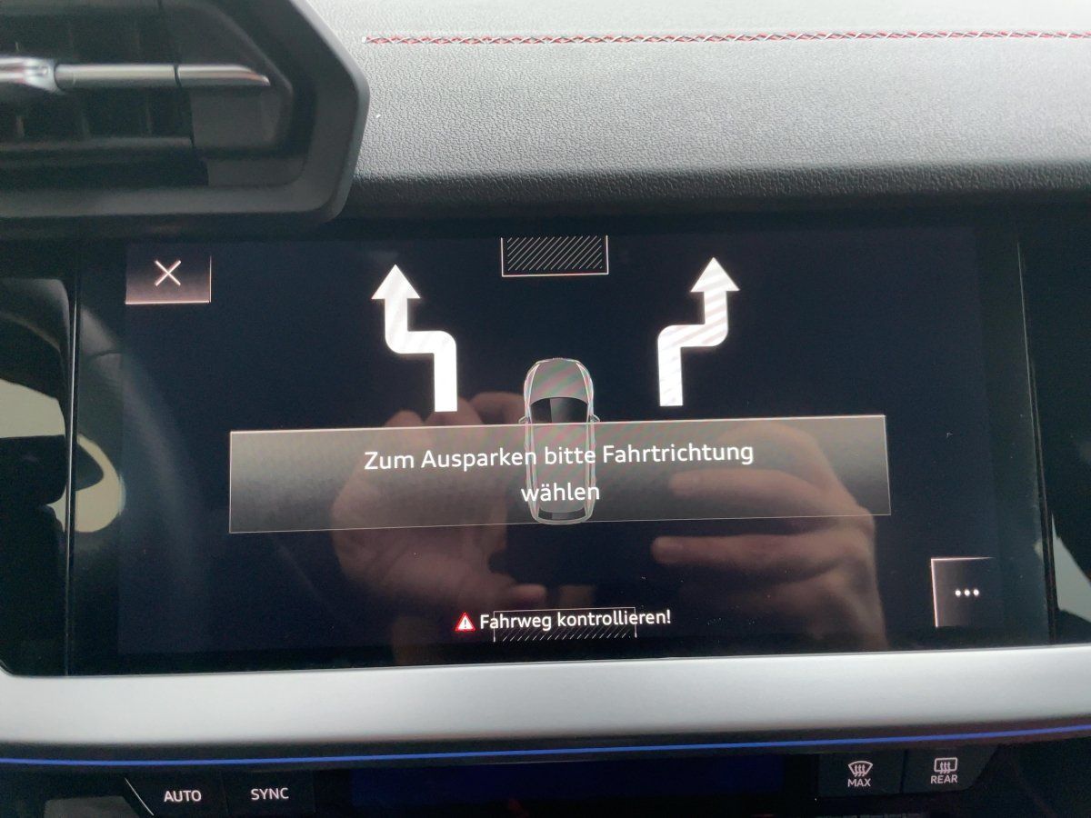 Audi A3 Sportback 1.4 TFSI e-tron S line MATRIX+APP