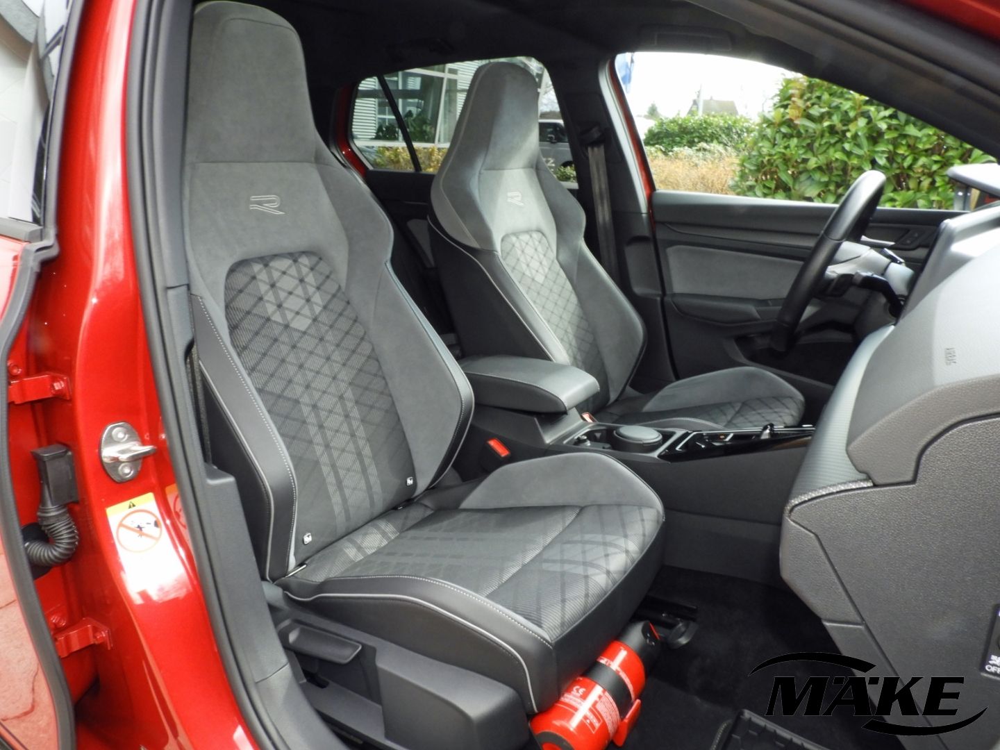 Volkswagen Golf R-Line 2.0 TSI 4motion DSG - Samsaru's Car Outlet