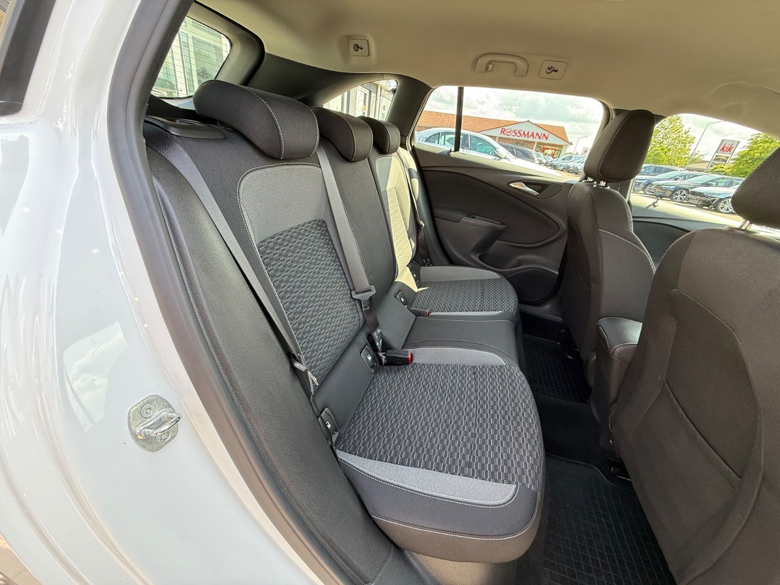 Opel Astra K ST - Samsaru's Car Outlet