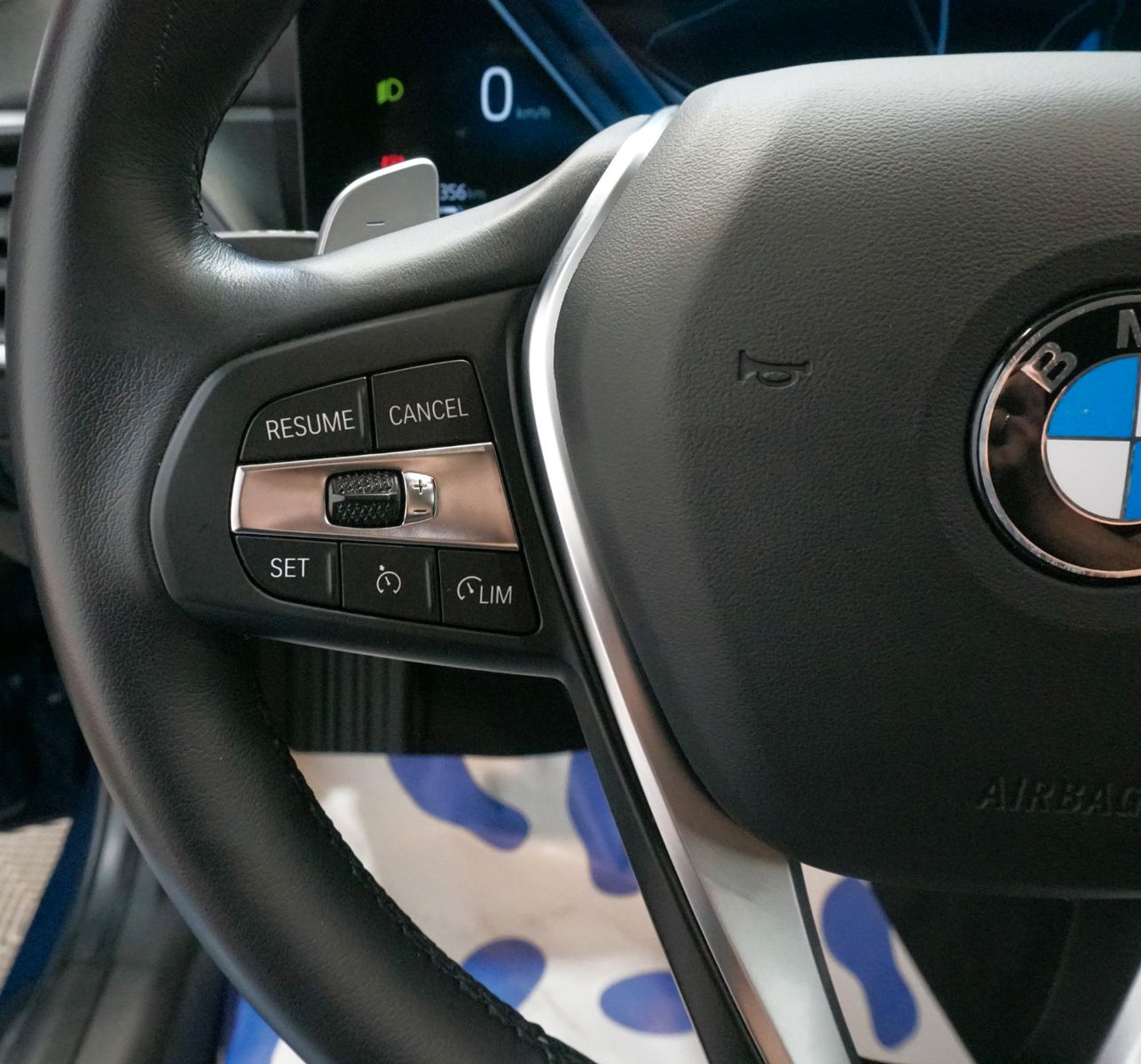 BMW 320 d xDrive Touring - Samsaru's Car Outlet